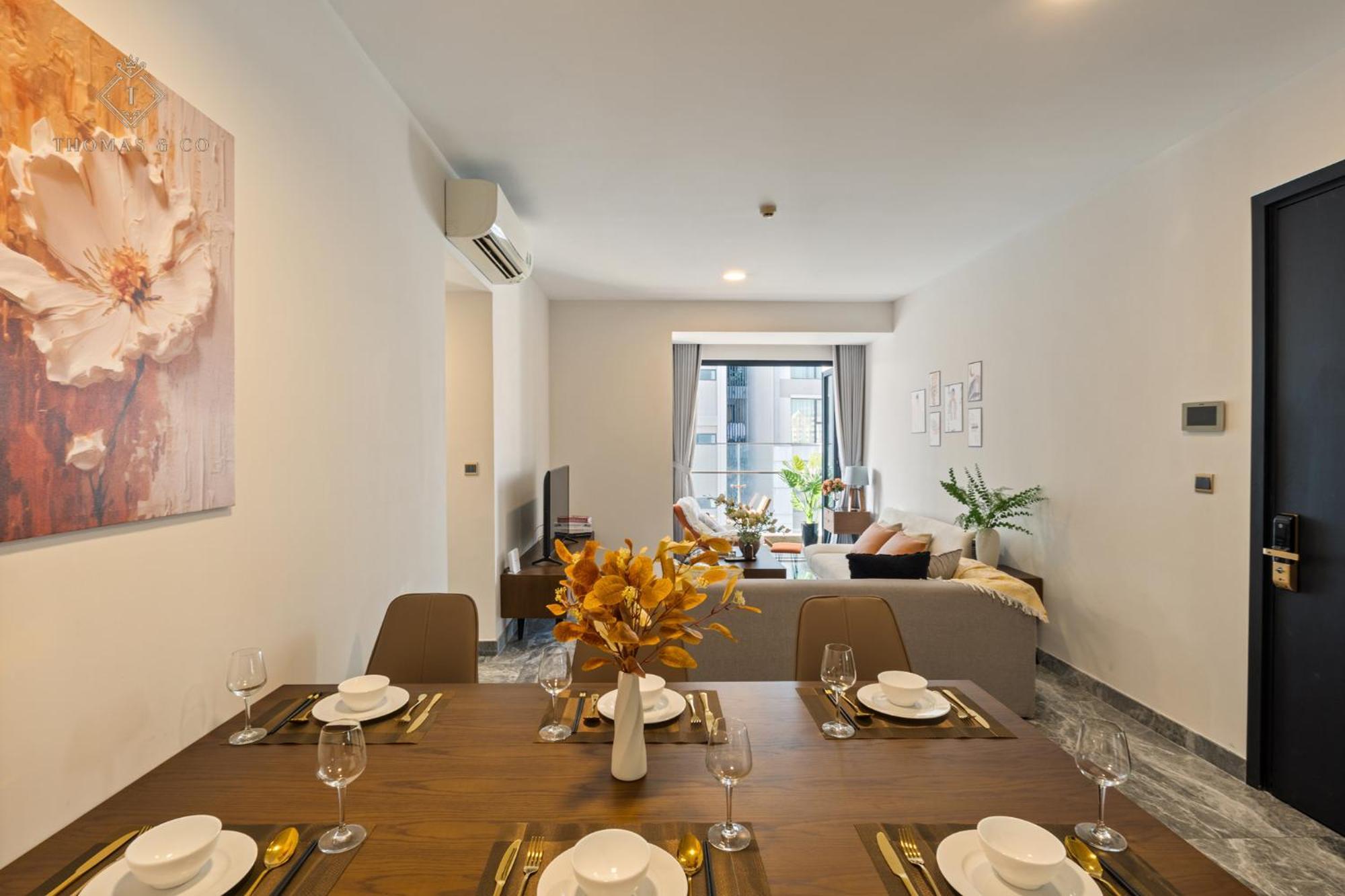 Apartment Elegant Zenity And D1mension In District 1 - Host By Thomas
