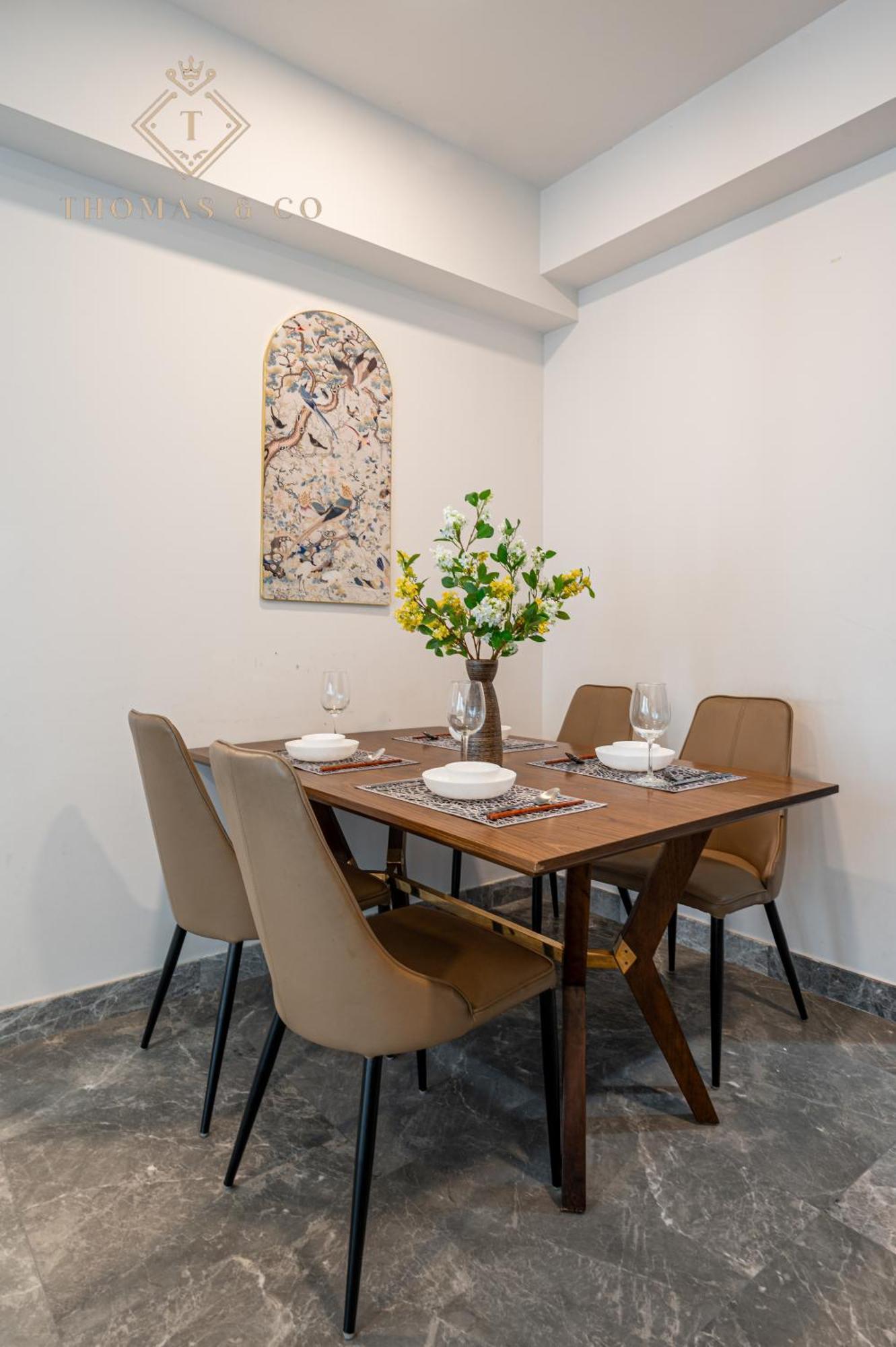 Elegant Zenity And D1mension In District 1 - Host By Thomas * Ho Chi Minh City